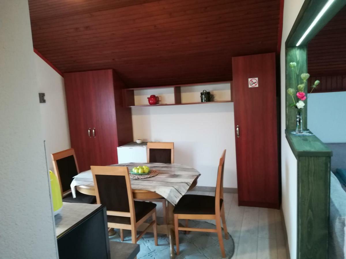 Apartment Arya Кореница Екстер'єр фото